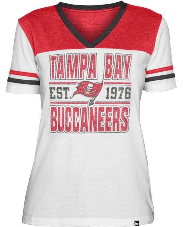 New Era Women's Tampa Bay Buccaneers Established V-Neck White T-Shirt product image