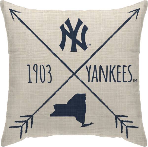 Pegasus Sports New York Yankees Cross Décor Pillow