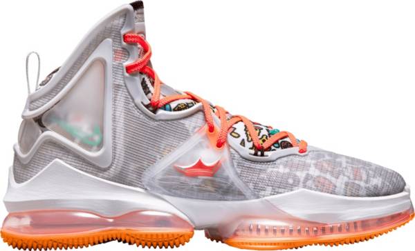Nike LeBron 19 Basketball Shoes