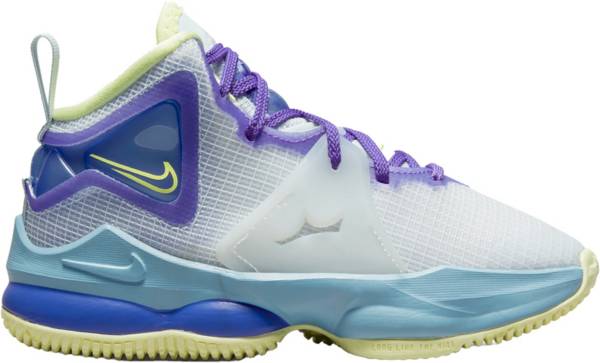 Nike Kids' Preschool Lebron 19 Basketball Shoes product image