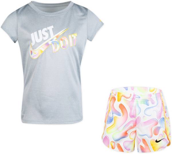 Nike Girls' Freeze Tag Sprinter Short And T-Shirt Set