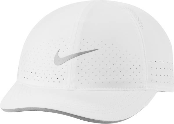 Nike Women's Featherlight Cap