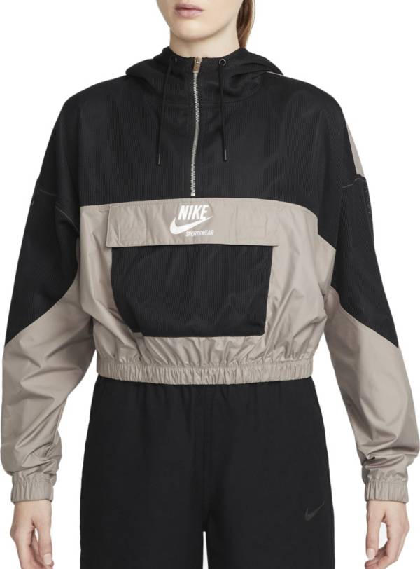 Nike Women's Sportswear Mesh Sport Jacket