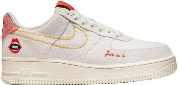 Nike Women's Air Force 1 '07 Shoes product image