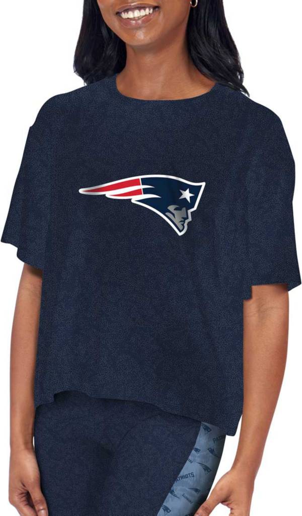 Certo Women's New England Patriots Logo Charcoal Crop T-Shirt product image