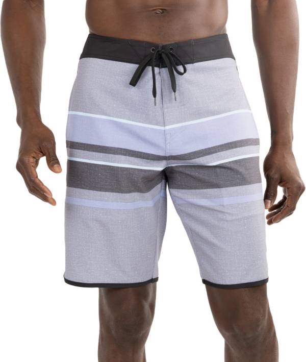 TravisMathew Men's Scraping the Barrel Golf Boardshorts