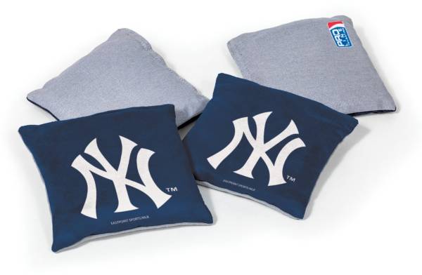 Wild Sales Men's New York Yankees Cornhole Bean Bags product image