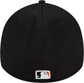 New Era Men's San Francisco Giants Black Distinct 39Thirty Stretch Fit Hat product image