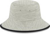 New Era Men's Atlanta Braves Gray Distinct Bucket Hat product image