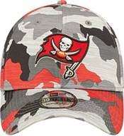 New Era Men's Tampa Bay Buccaneers Sideline Training Camp 2022 Camouflage 39Thirty Stretch Fit Hat product image