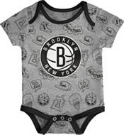 Outerstuff Infant Brooklyn Nets Grey 3-Piece Onesie Set product image