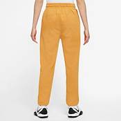 Nike Women's Dri-FIT Swoosh Fly Standard Issue Basketball Pants product image