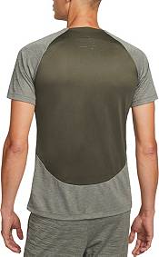 Nike Dri-FIT Academy Men's Short-Sleeve Soccer Shirt product image
