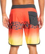 Quiksilver Men's Everyday Scallop 19” Board Shorts product image