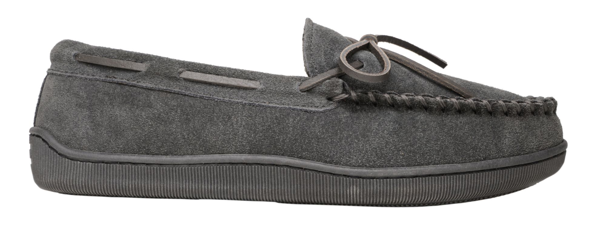 Minnetonka Men s Pile Lined Hardsole Moccasin Slippers Dick s Sporting Goods
