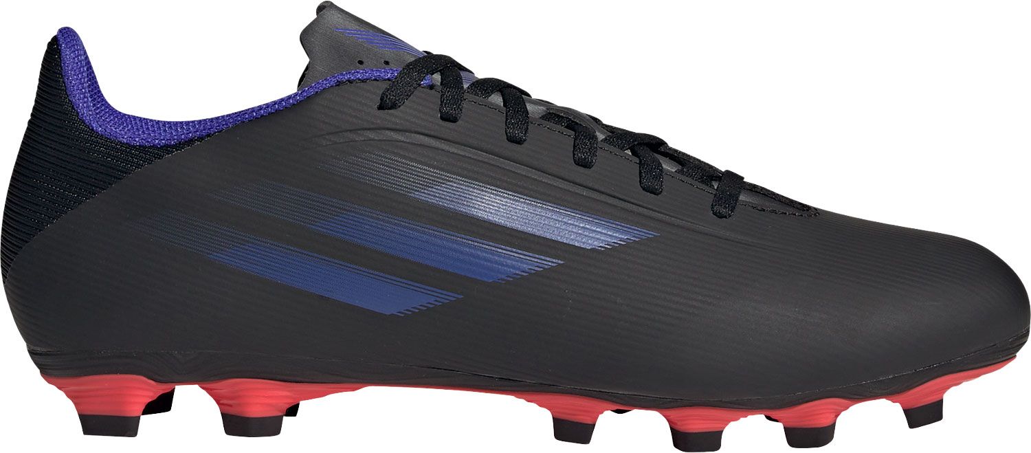 black soccer shoes