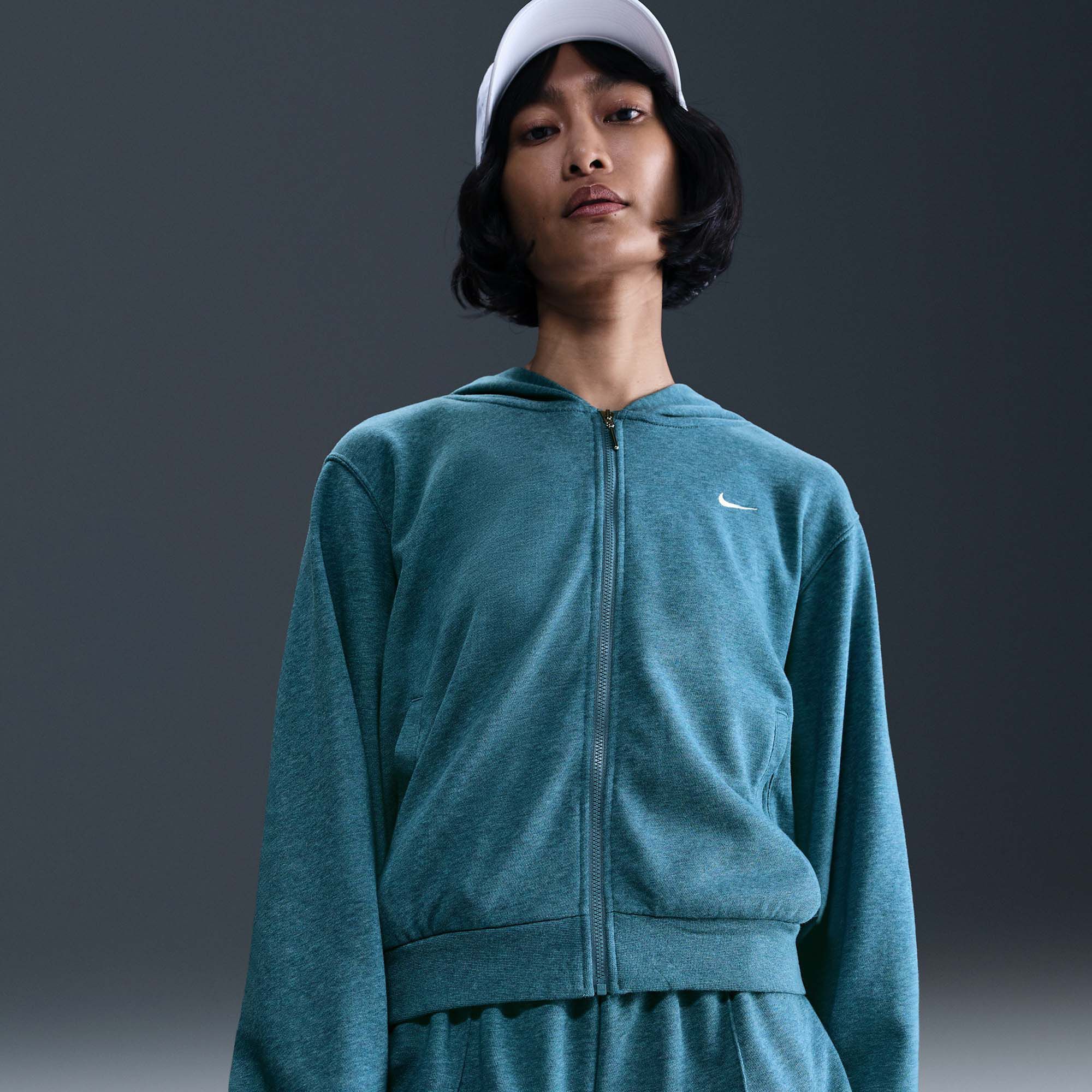 Nike Women's Sportswear Chill Terry Loose Full-Zip French Terry