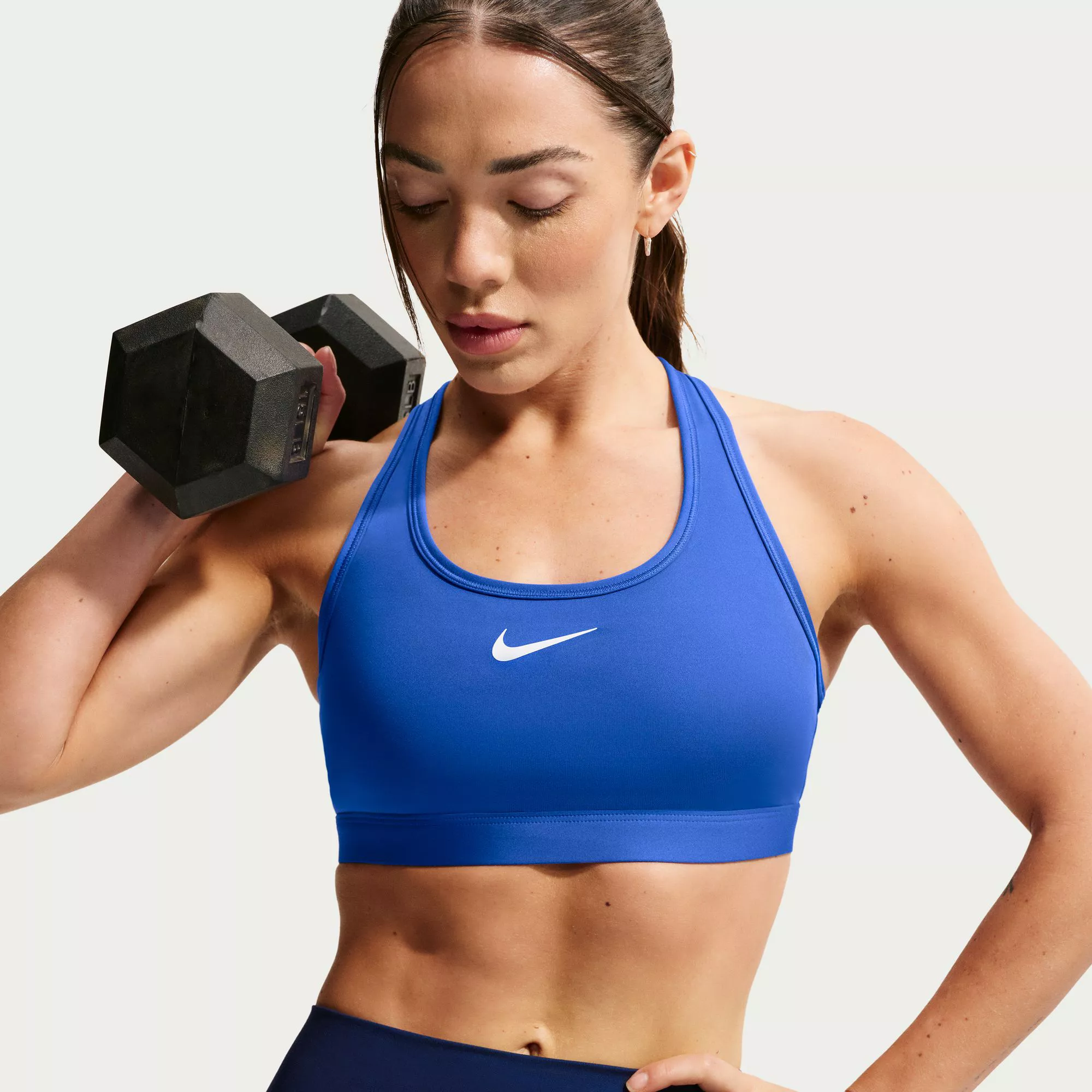 Nike Women's Swoosh Medium Support Padded Sports Bra
