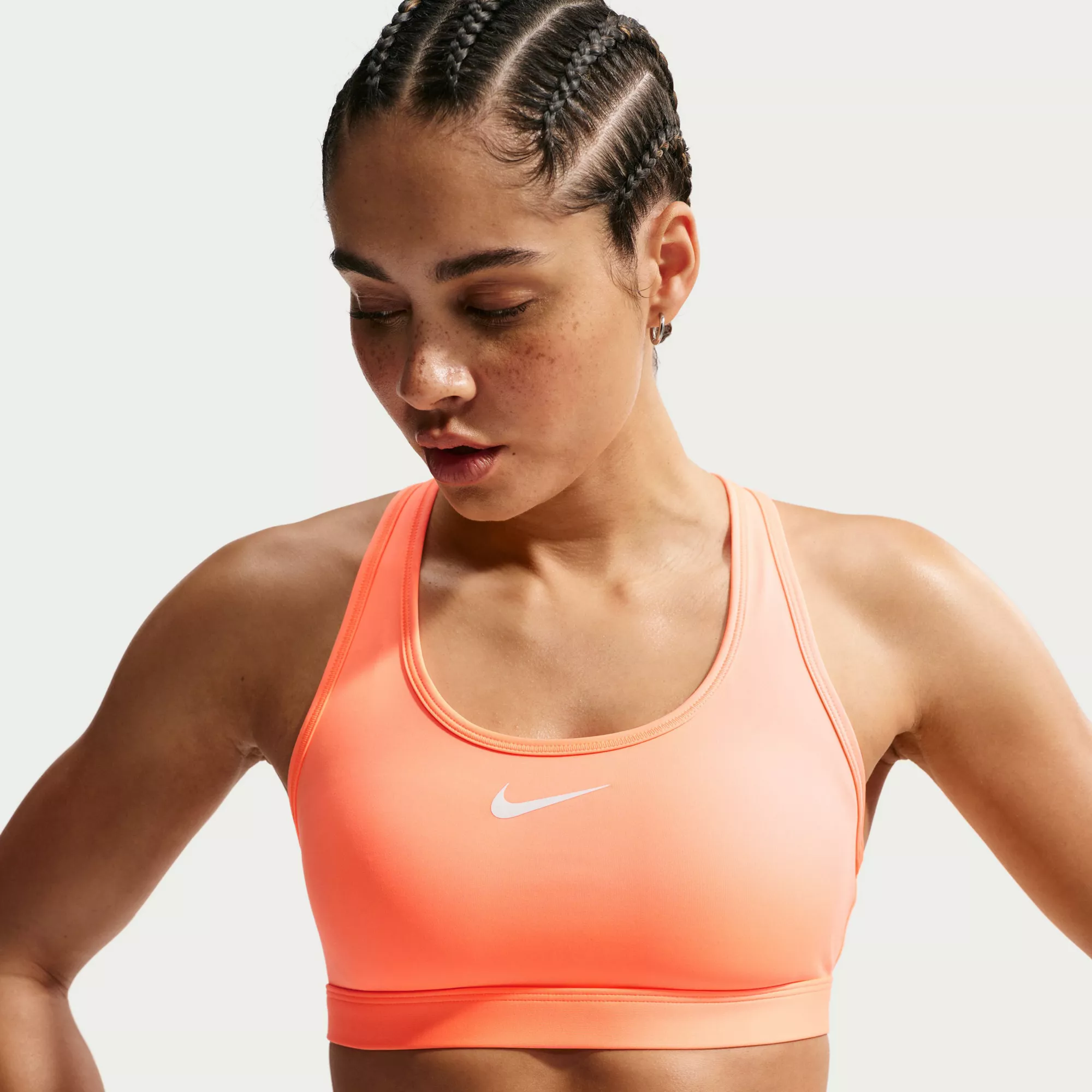 Nike Women's Swoosh Medium Support Padded Sports Bra
