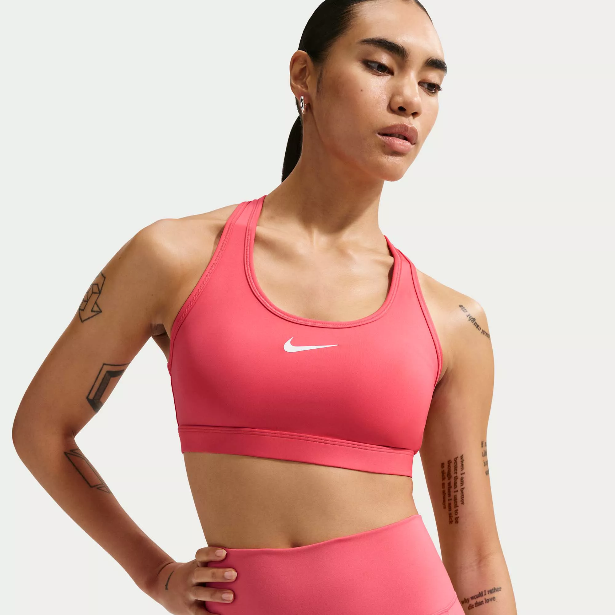 Nike Women's Swoosh Medium Support Padded Sports Bra