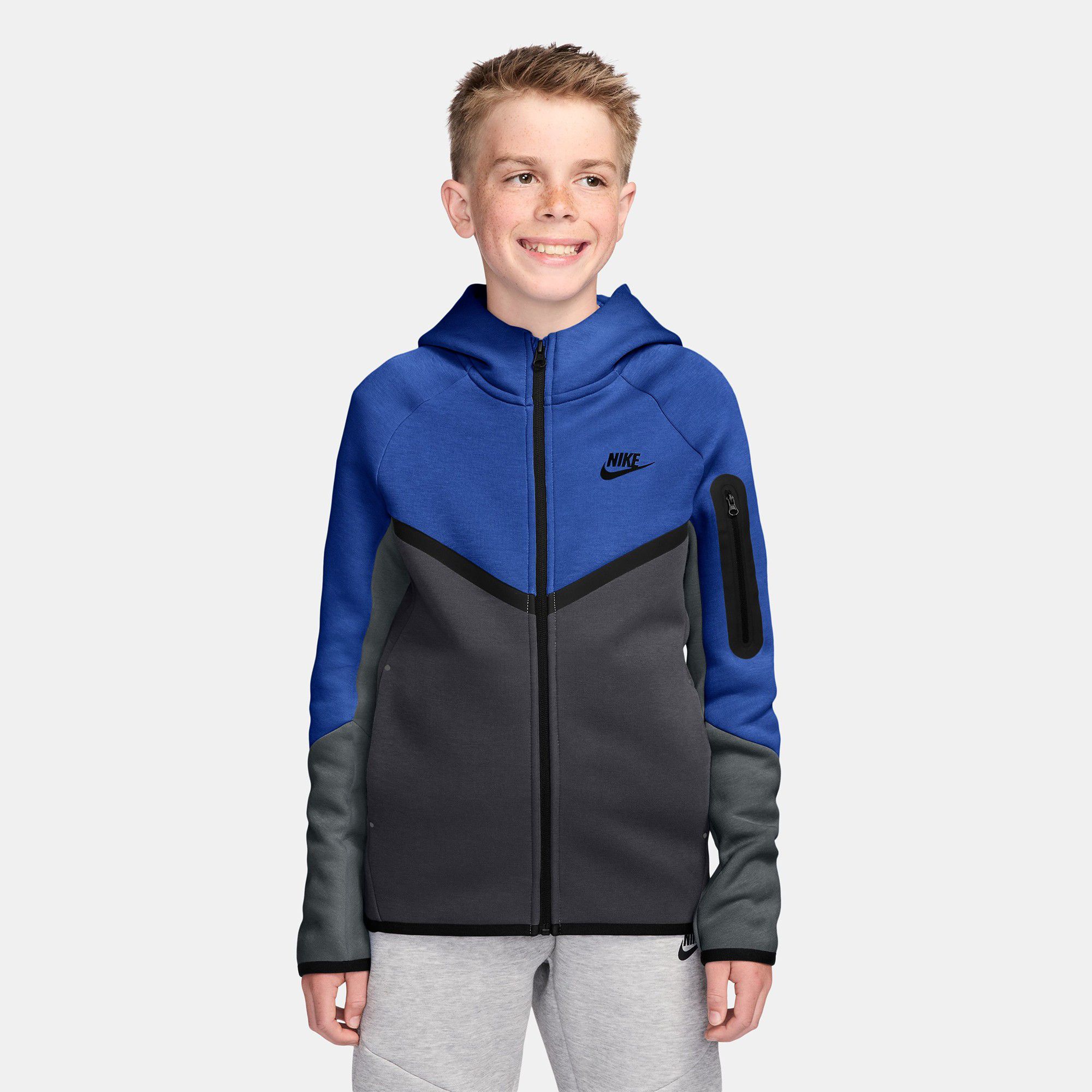 Nike Boys' Tech Fleece Full-Zip Sweatshirt | Dick's Sporting Goods