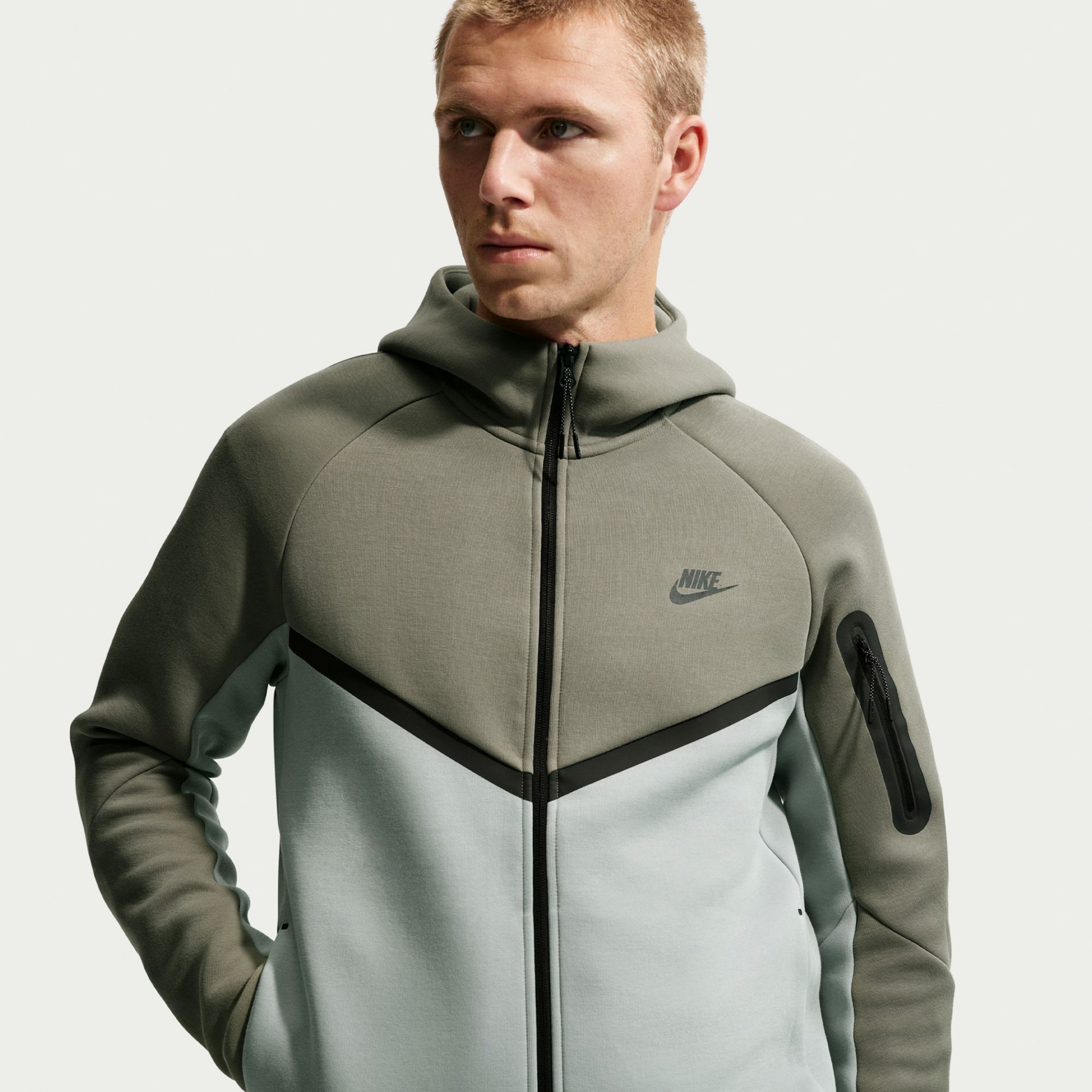 Nike Men's Tech Fleece Full-Zip Windrunner Hoodie | Dick's