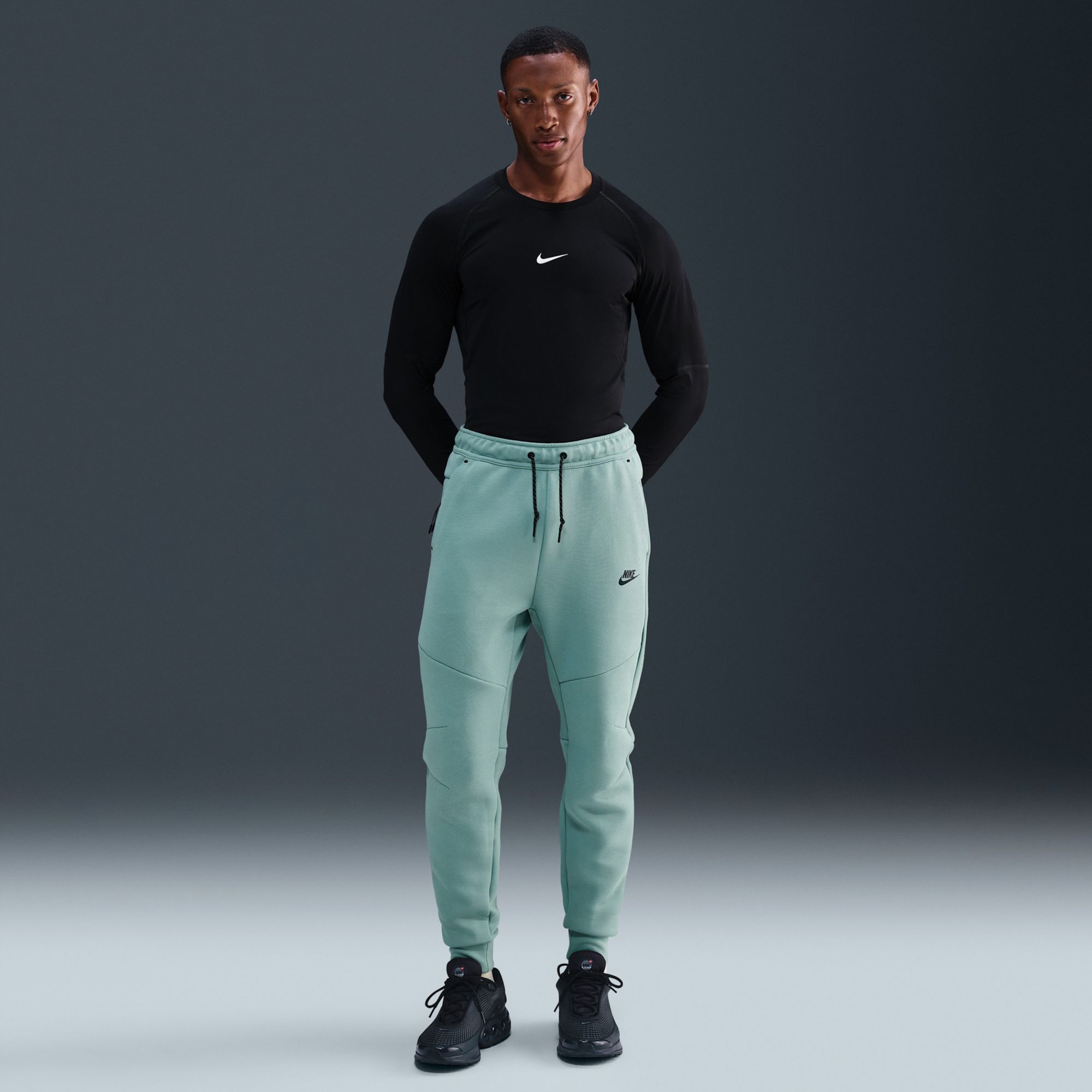 Nike Men's Tech Fleece Joggers