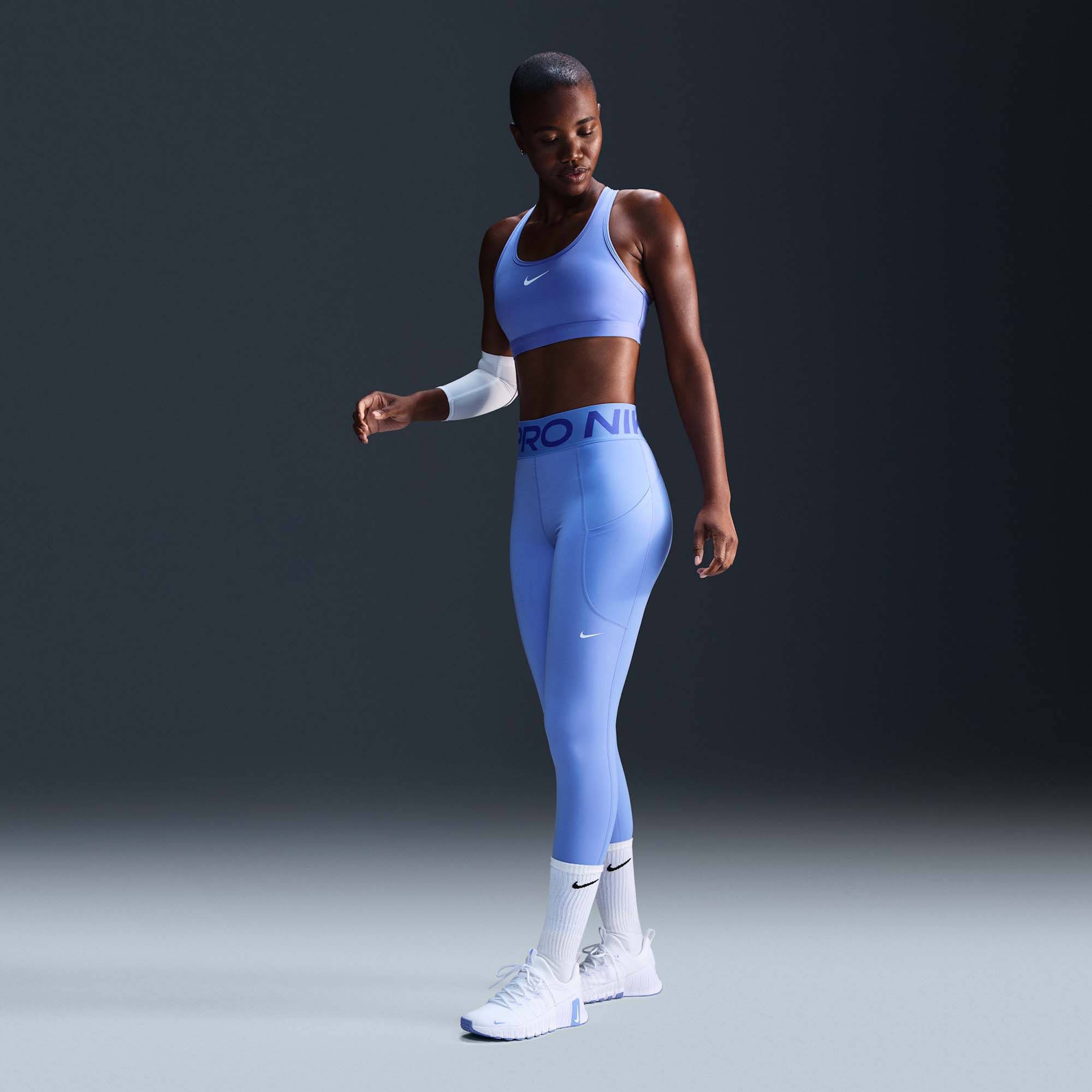Nike Women's Pro Sculpt High-Waisted 7/8 Pocket Leggings | Dick's