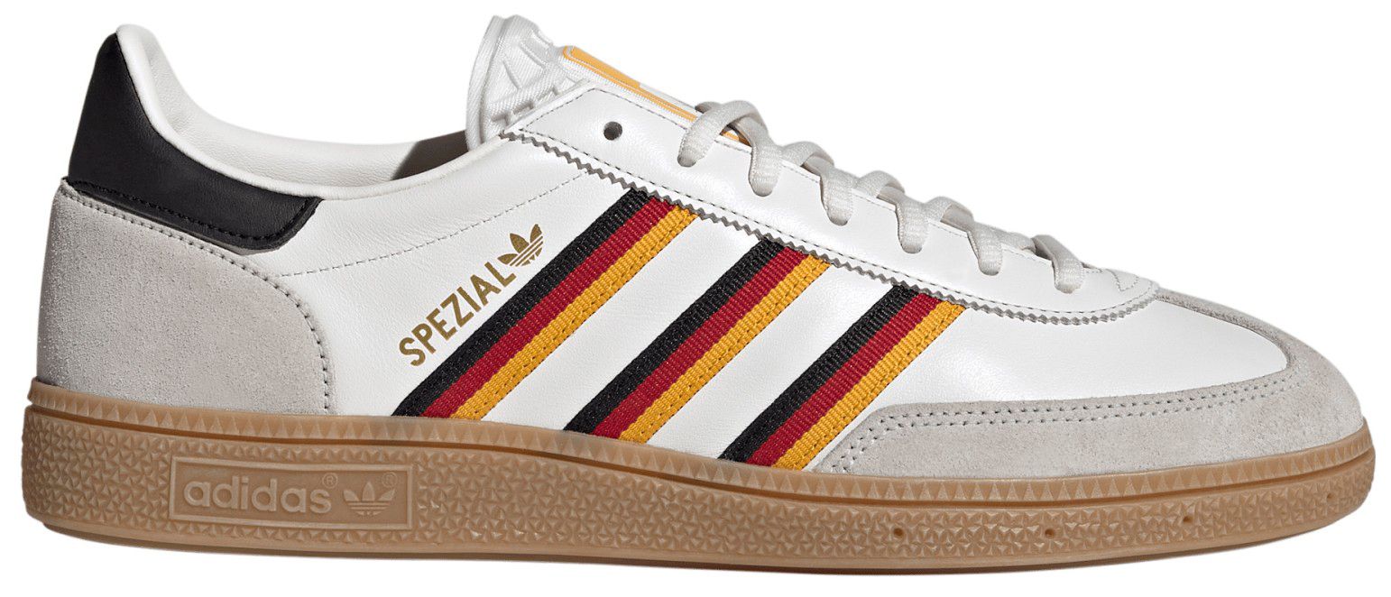 シューズ spezial