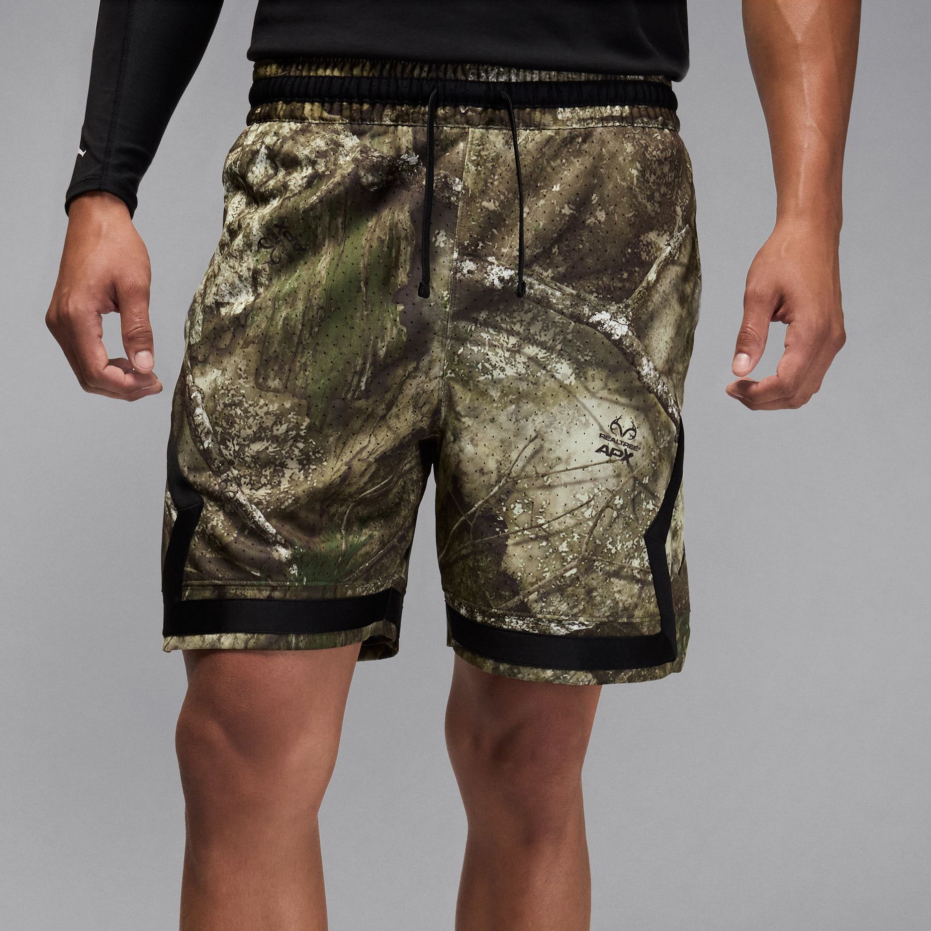 Jordan Men's Dri-FIT Realtree Diamond Camo Shorts | Dick's