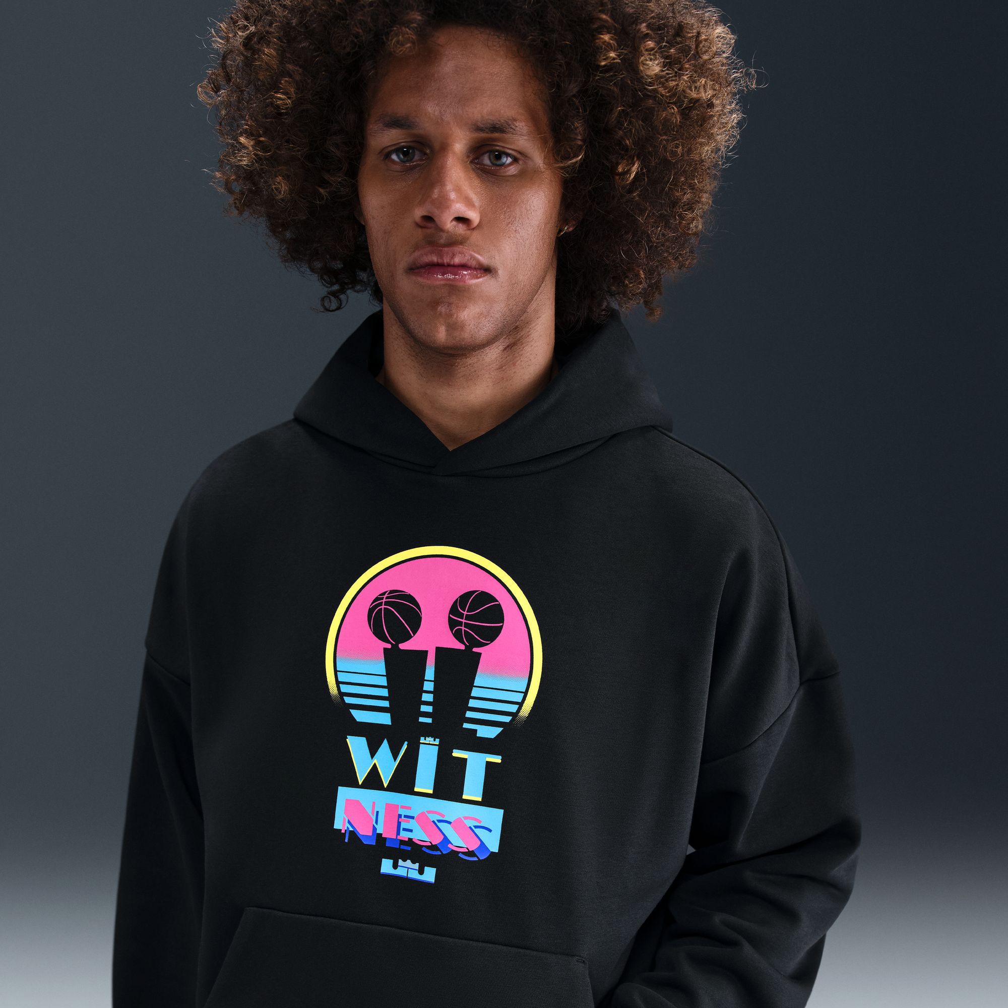 25NIKMBASKLJMNKTFSEEA_Black_is