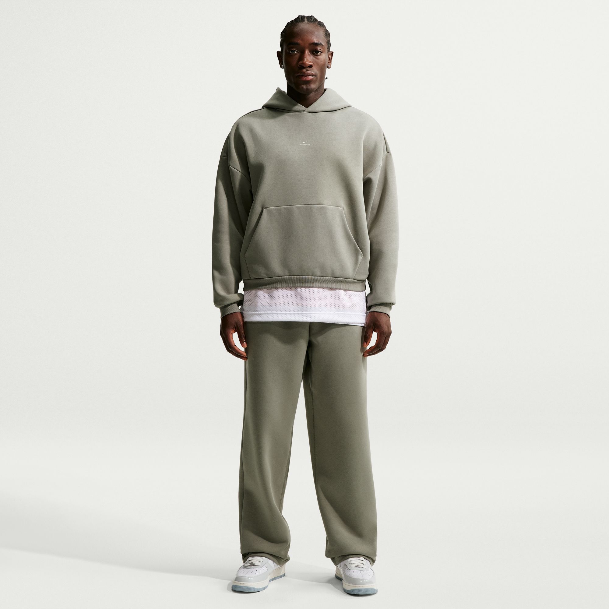 SG Check Sweat Pants BIM着用 Nike Men's Therma-FIT Standard Issue Brushed Open Hem Pants