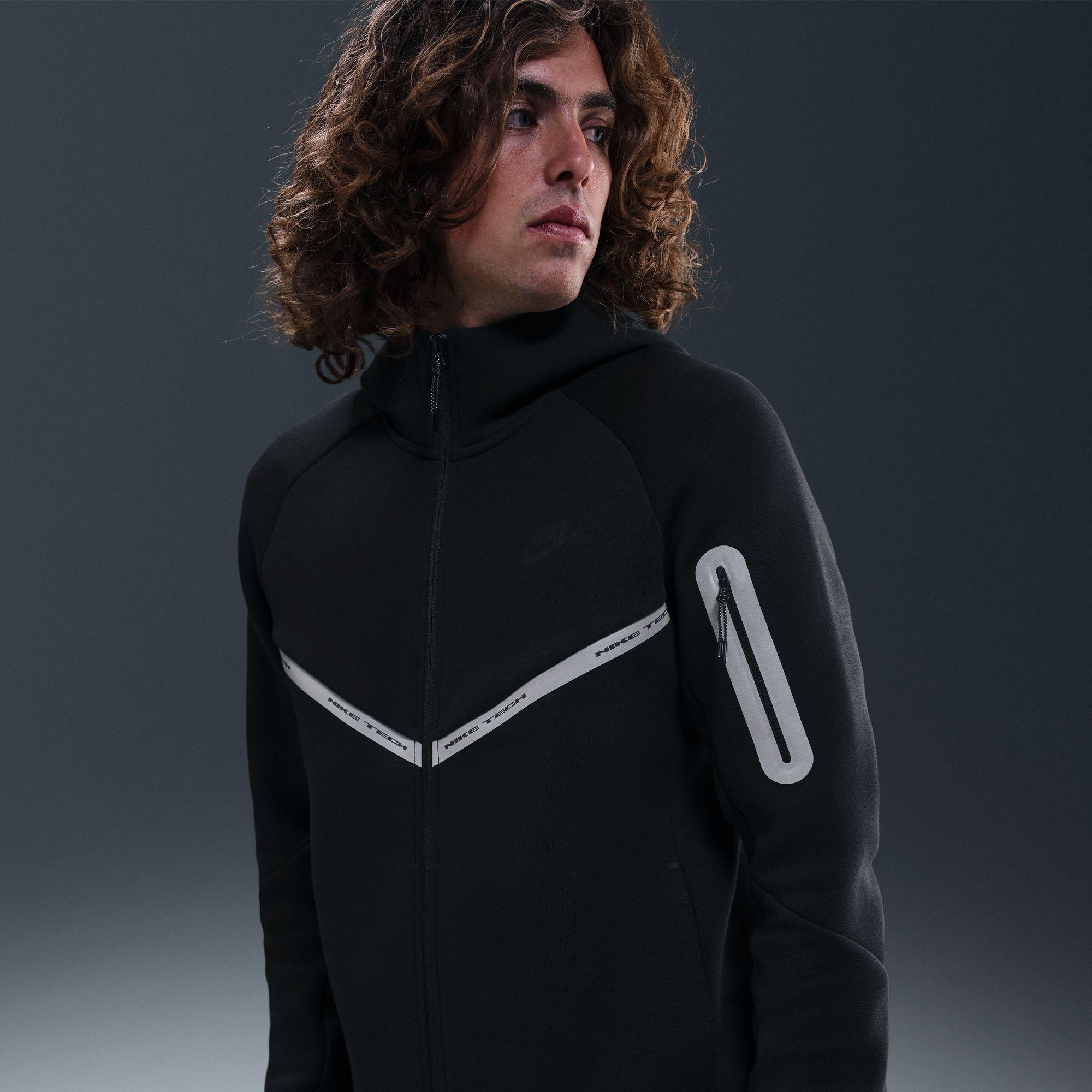 Nike Men's Tech Fleece Full-Zip Reflective Windrunner Jacket