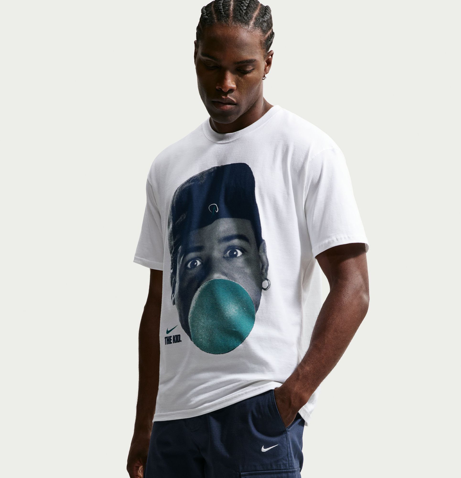 25NIKMCASUMNSWSSMXYMI_White_is