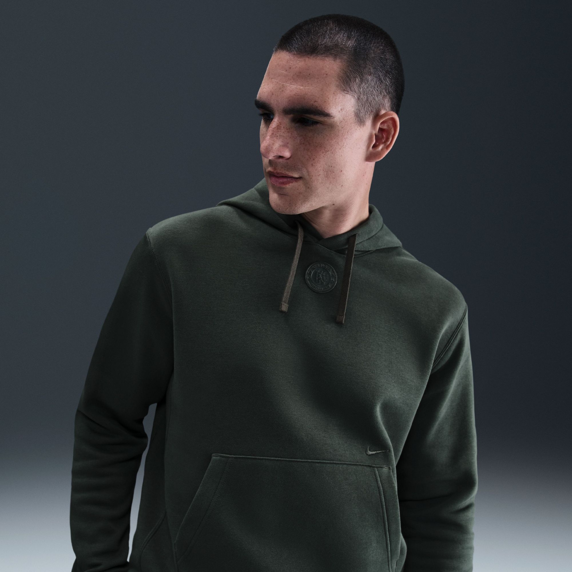 Nike Men's Chelsea FC Green Home Club Fleece Pullover Hoodie