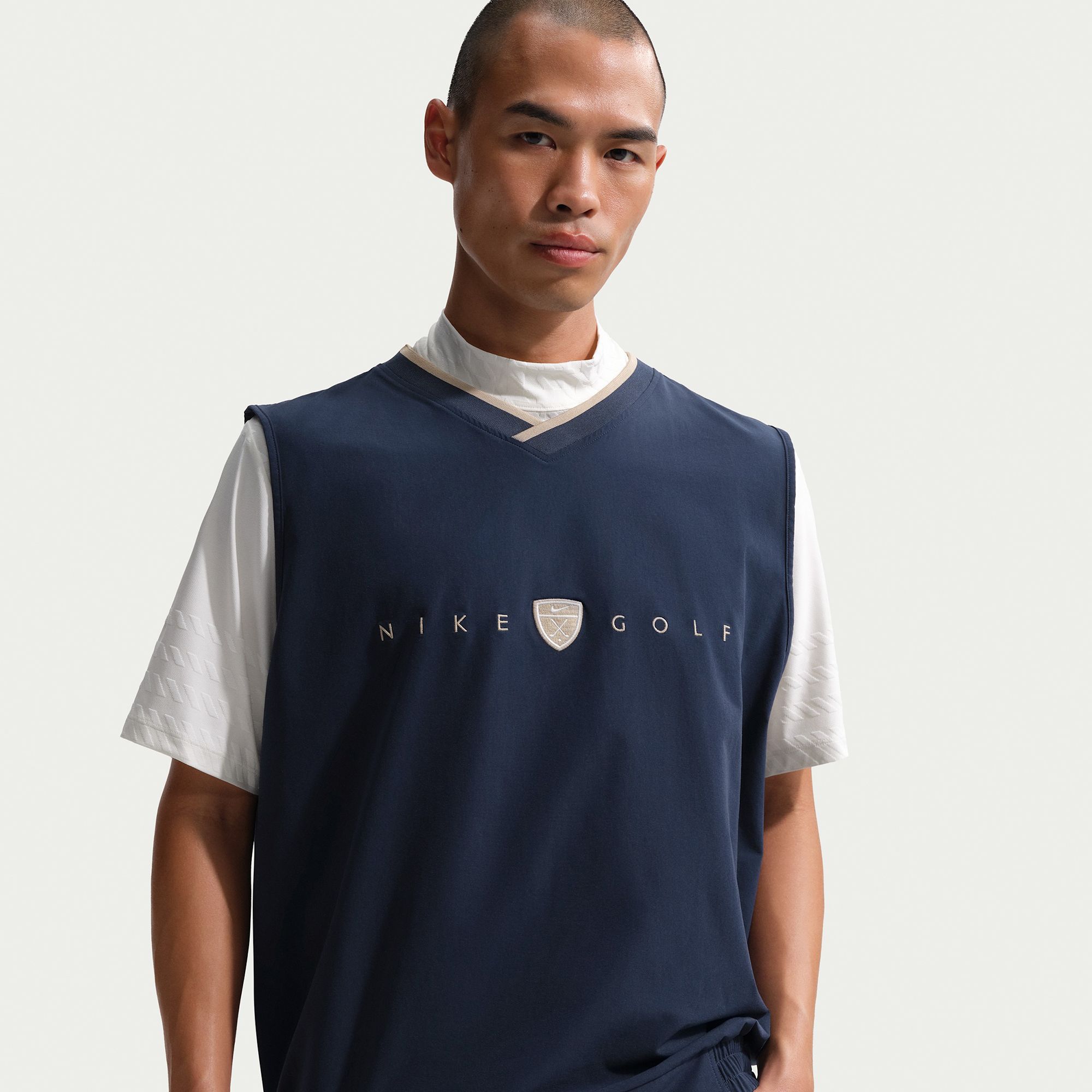 ウェアー ベスト GOLFナイキ ジャケットｖネック L 黒 NIKE ゴルフ