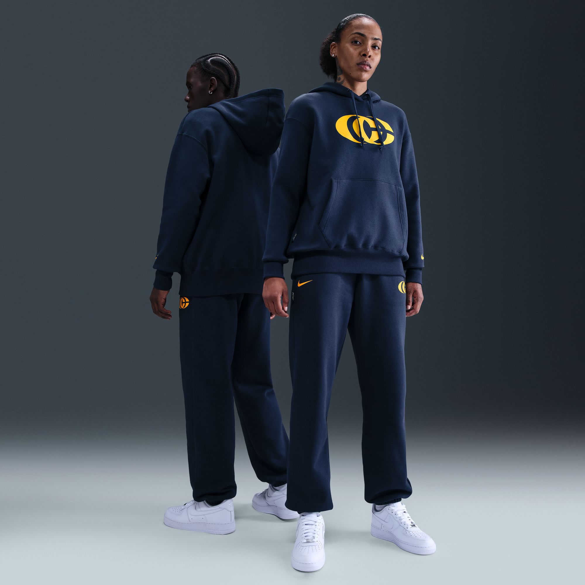 Nike Caitlin Clark Basketball Phoenix Fleece Pants | Dick's