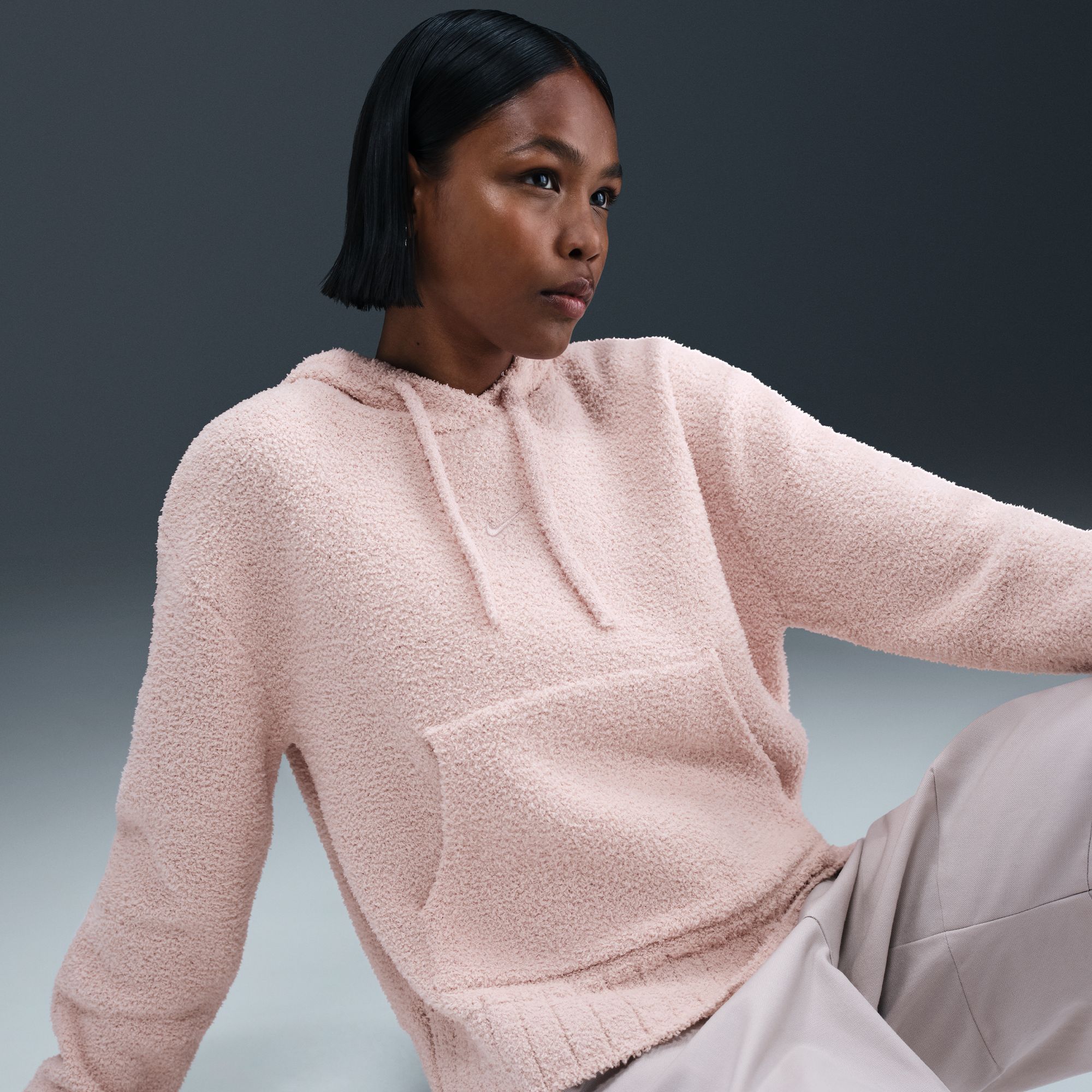 Nike Women's Sportswear Phoenix Cozy Bouclé Loose Knit Hoodie