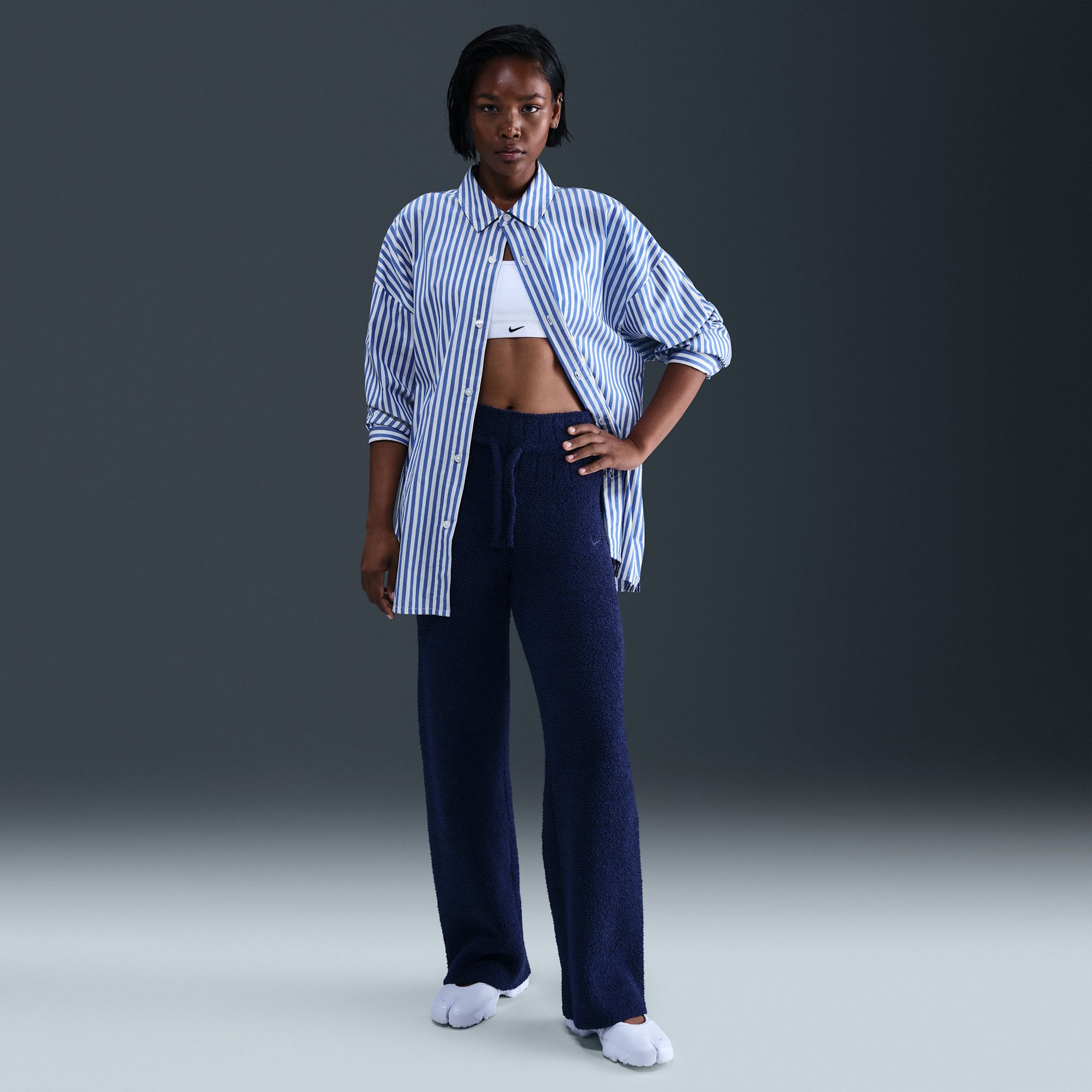 Nike Women's Sportswear Phoenix Cozy Bouclé Slim Knit Pants