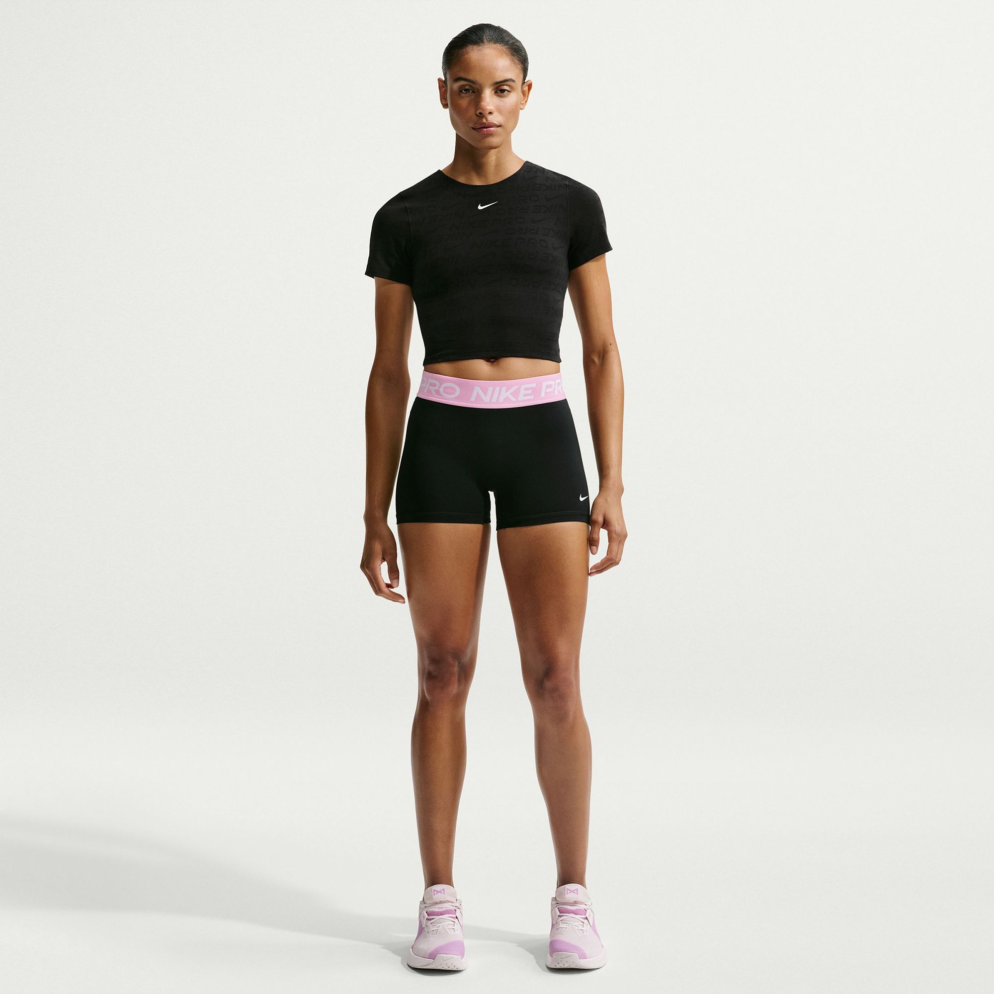 Nike Women's Pro Mid-Rise 3