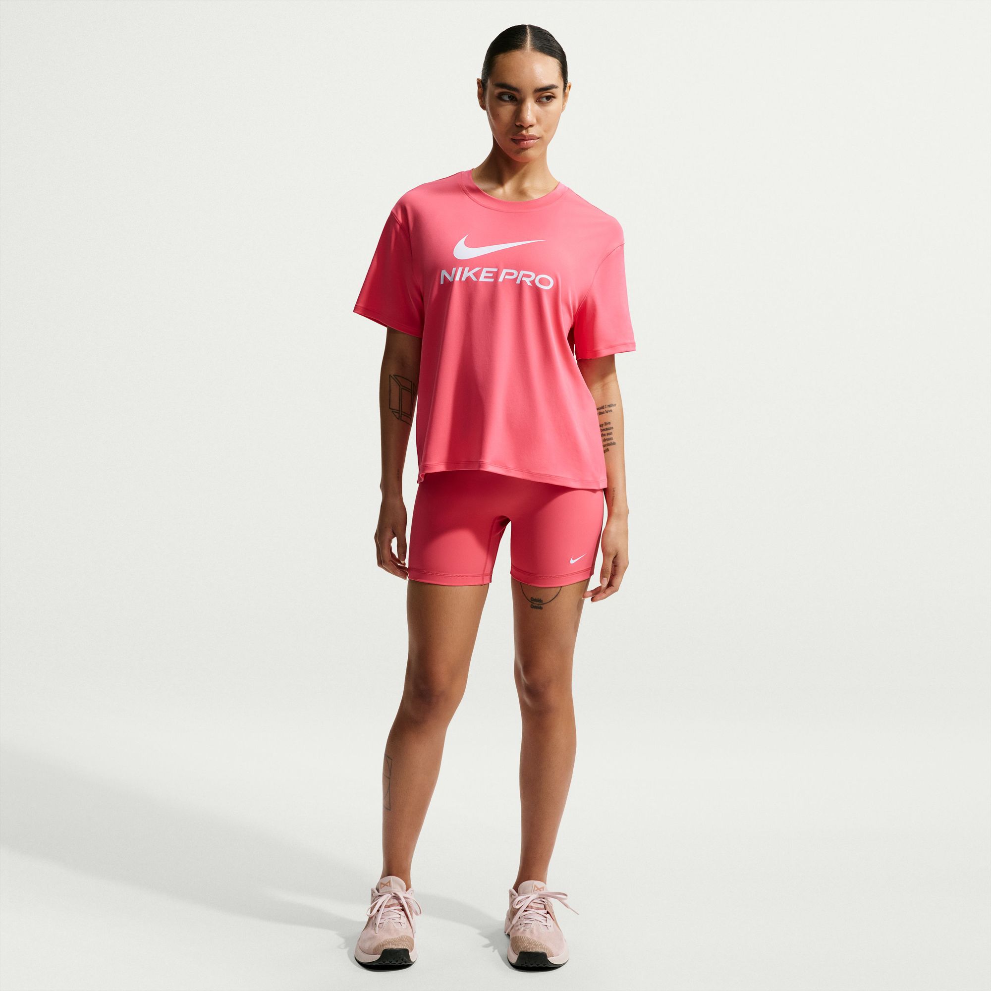 Nike Women's Pro 5
