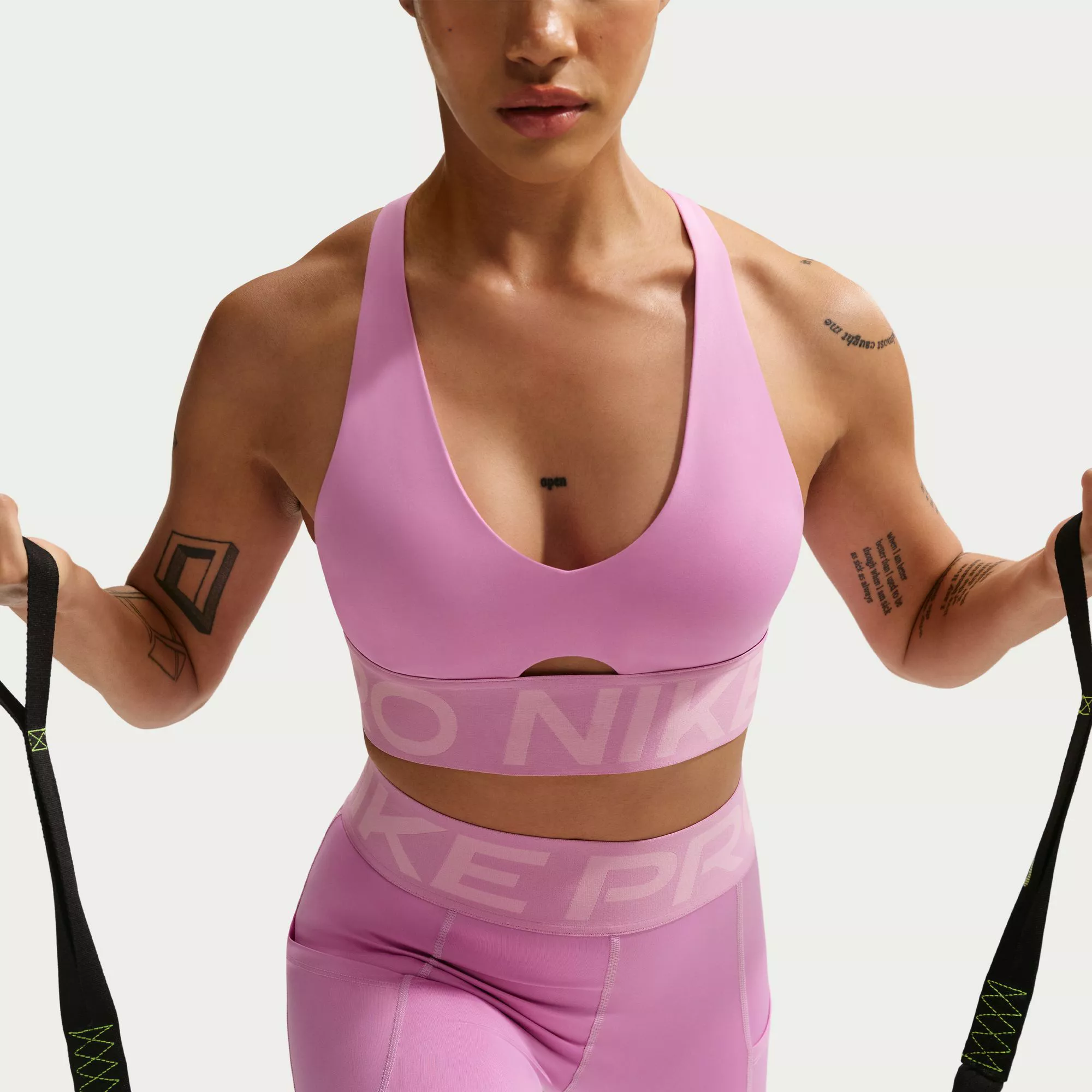 Nike Women's Pro Sculpt Medium-Support Padded Sports Bra