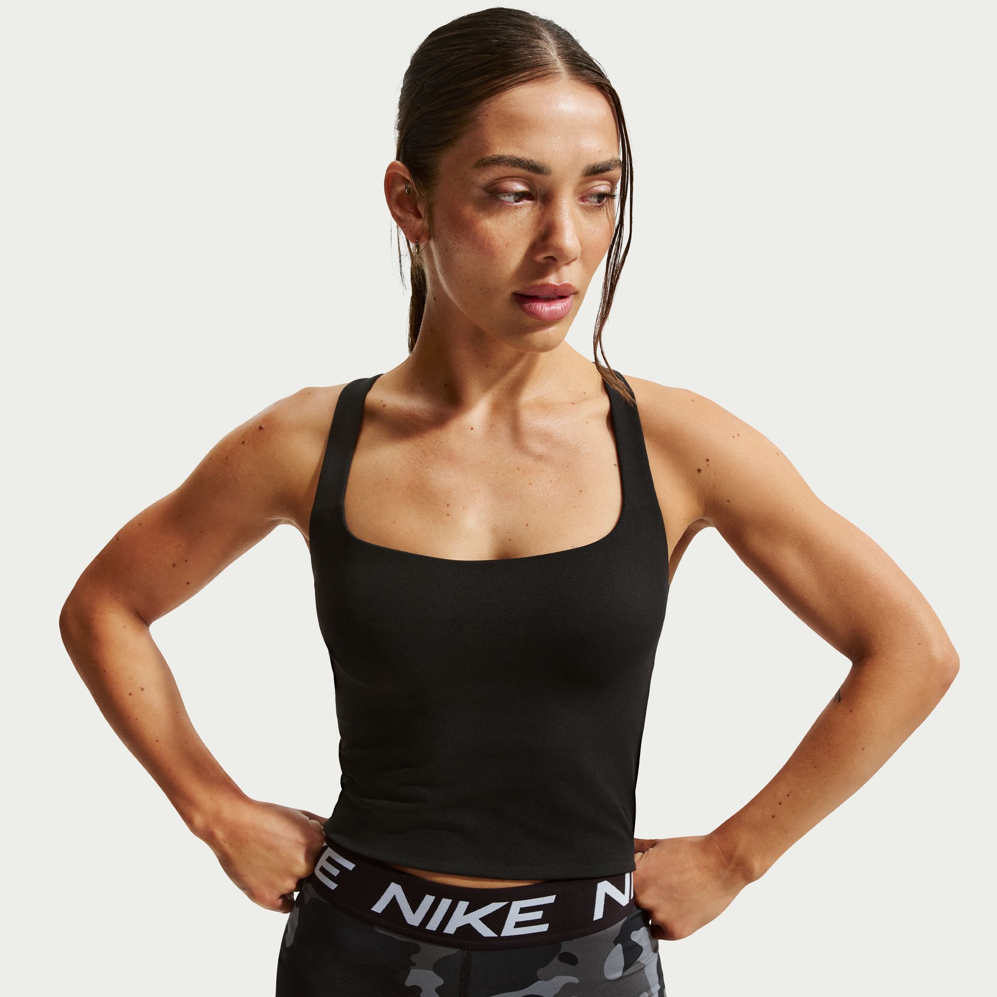 Nike Women's Zenvy Light-Support Sports Bra Tank | Dick's Sporting