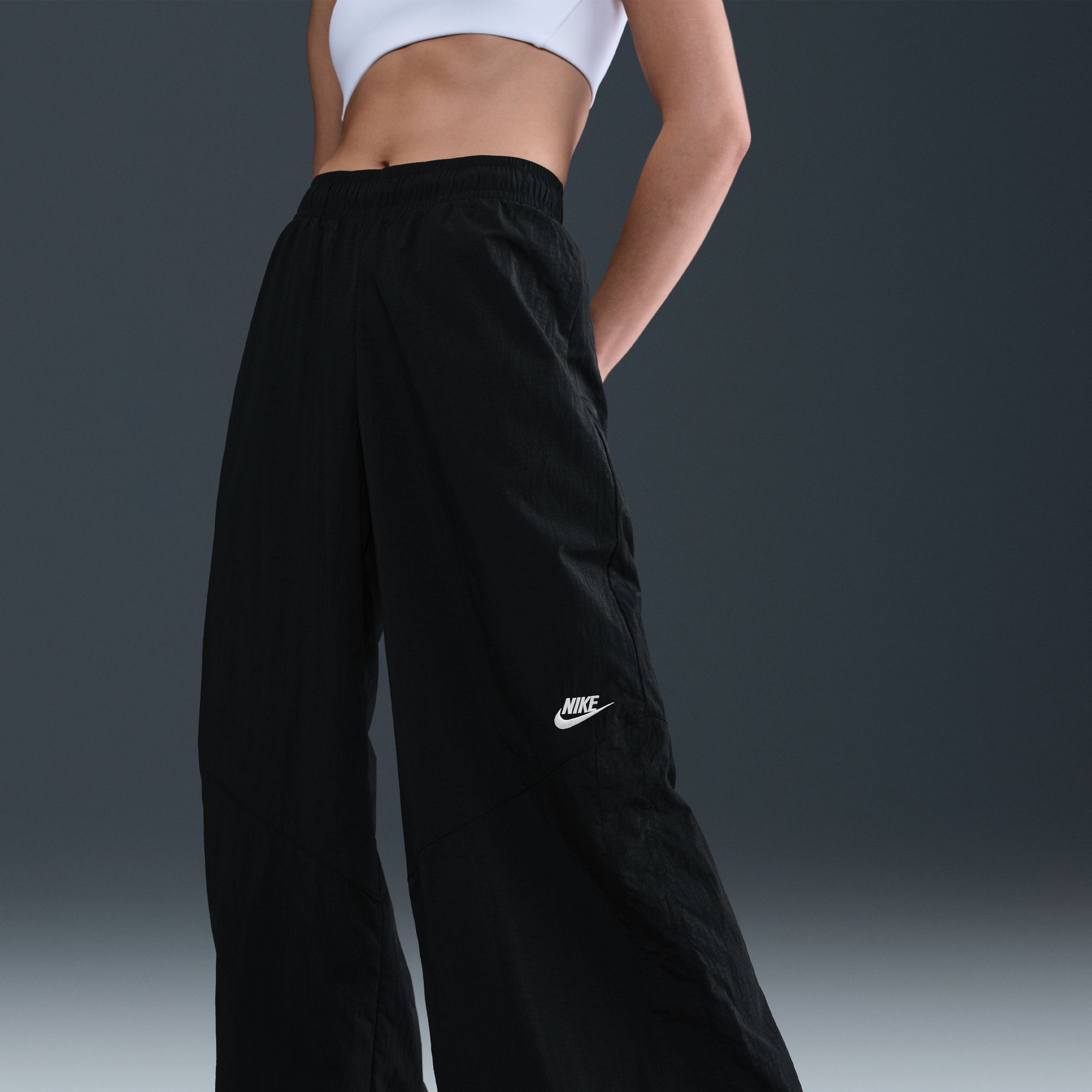 Nike Women's Sportswear Wide-Leg Woven Pants | Dick's Sporting Goods