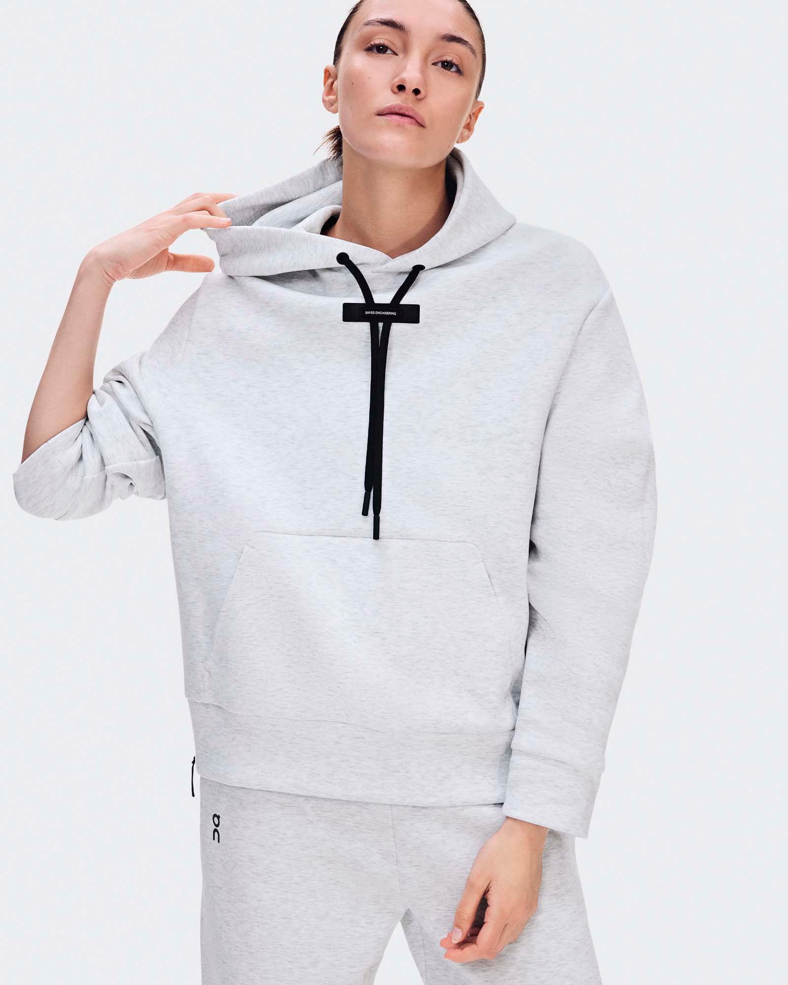 On Women's Focus Tech Hoodie | Dick's Sporting Goods