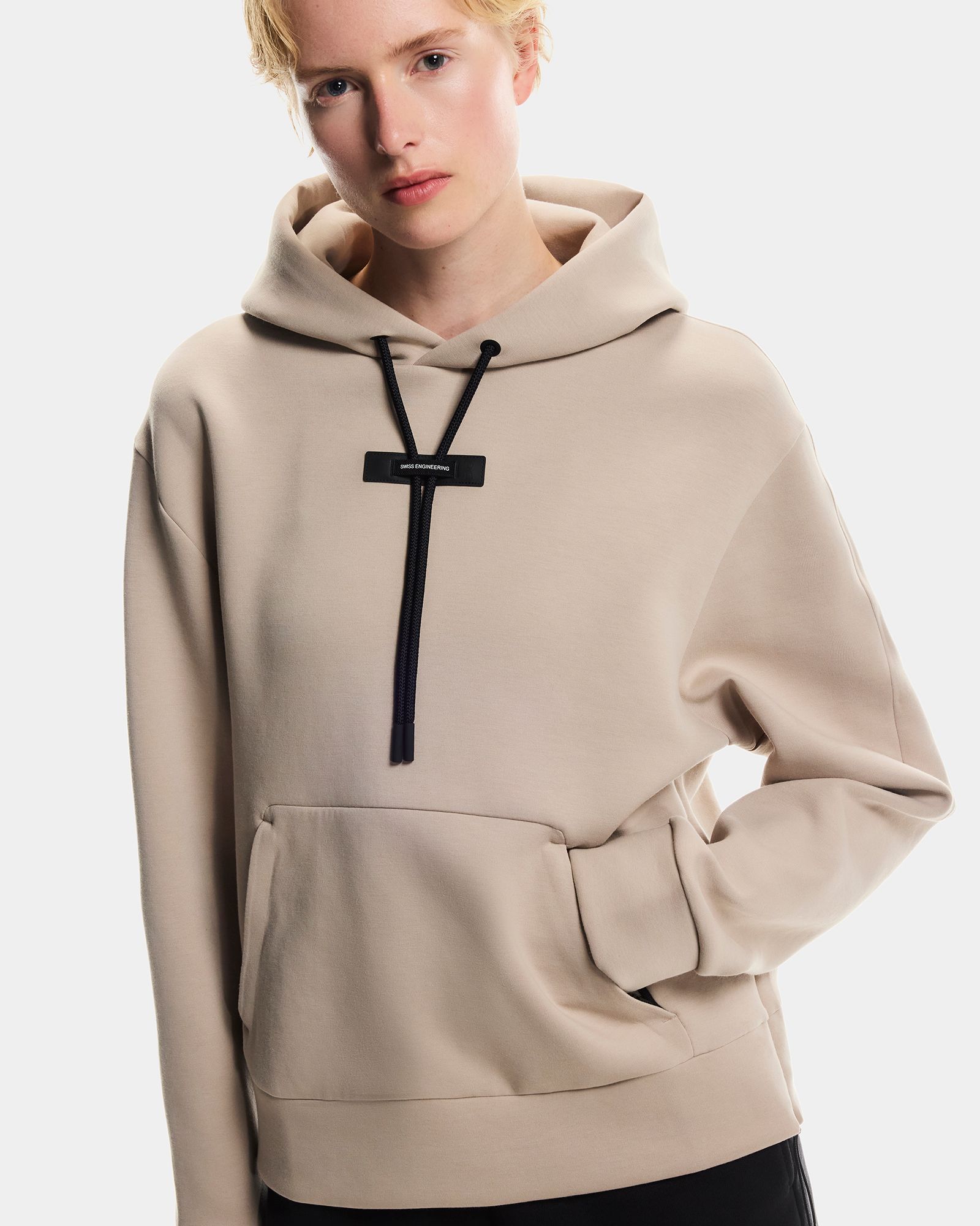 On Women's Focus Tech Hoodie | Dick's Sporting Goods