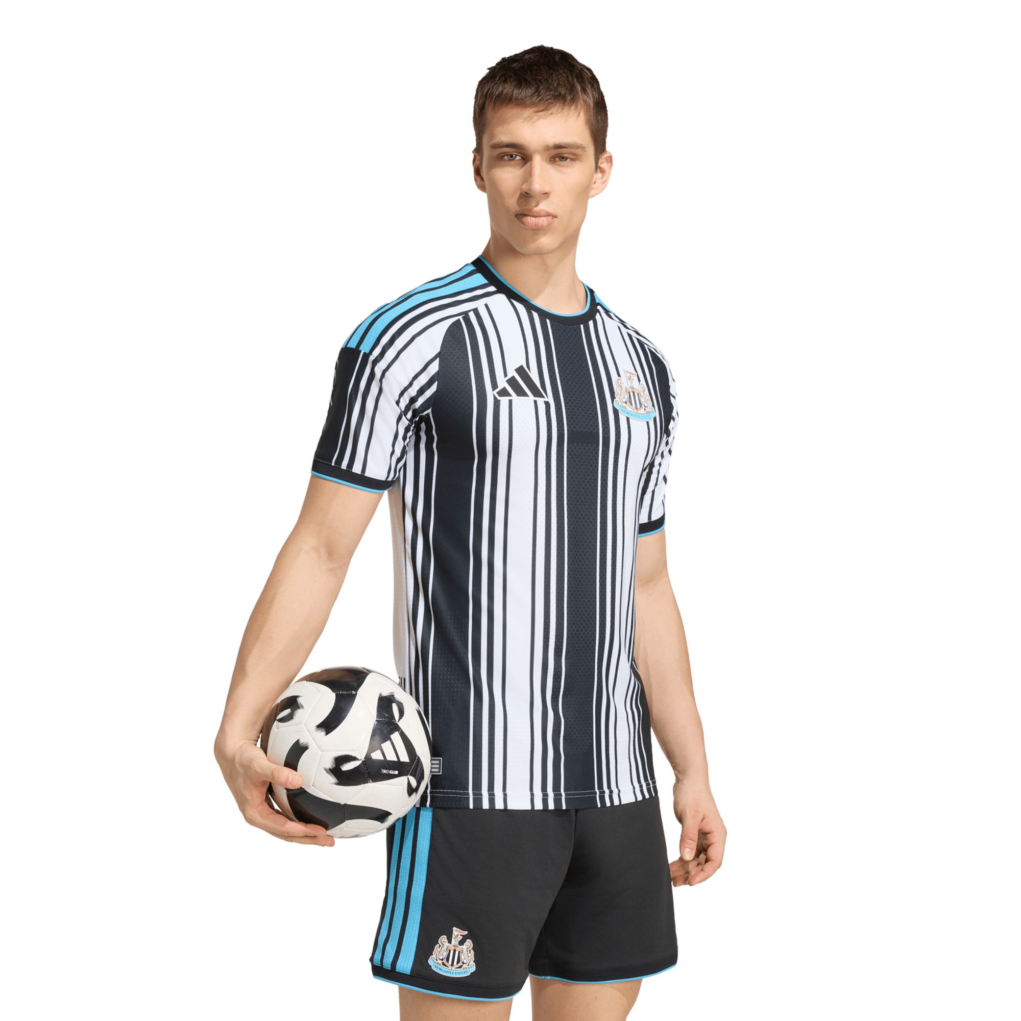  Newcastle United ユニフォーム adidas Adult Newcastle United 2026 Black Home Authentic Jersey