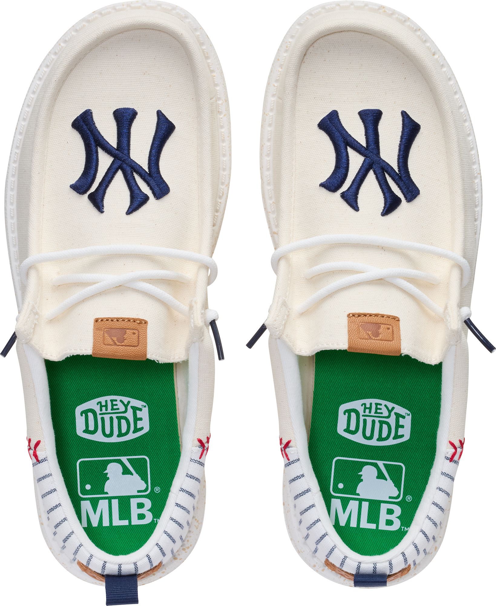 MLB Yankees スニーカー Hey Dude Men's Wally Funk MLB Vintage Yankees Shoes | Dick's