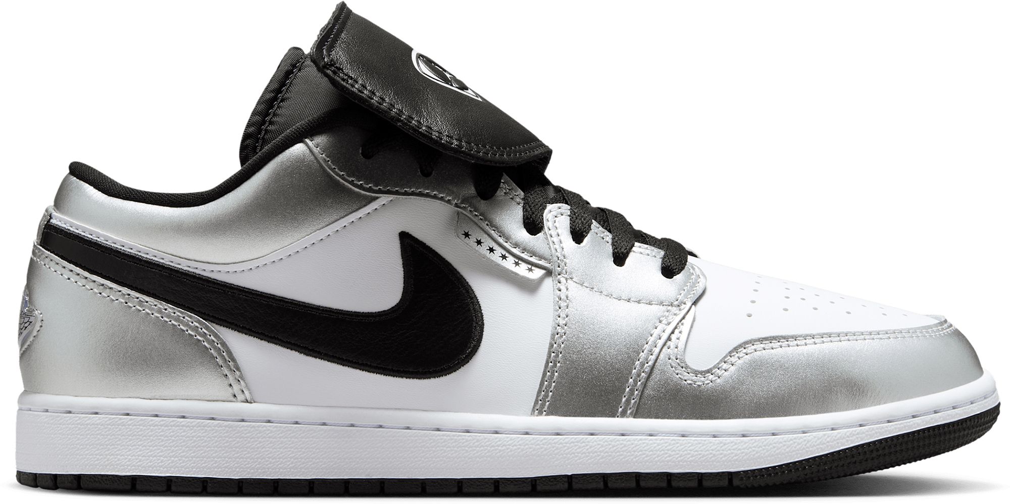 Air Jordan 1 Low SE Shoes | Dick's Sporting Goods