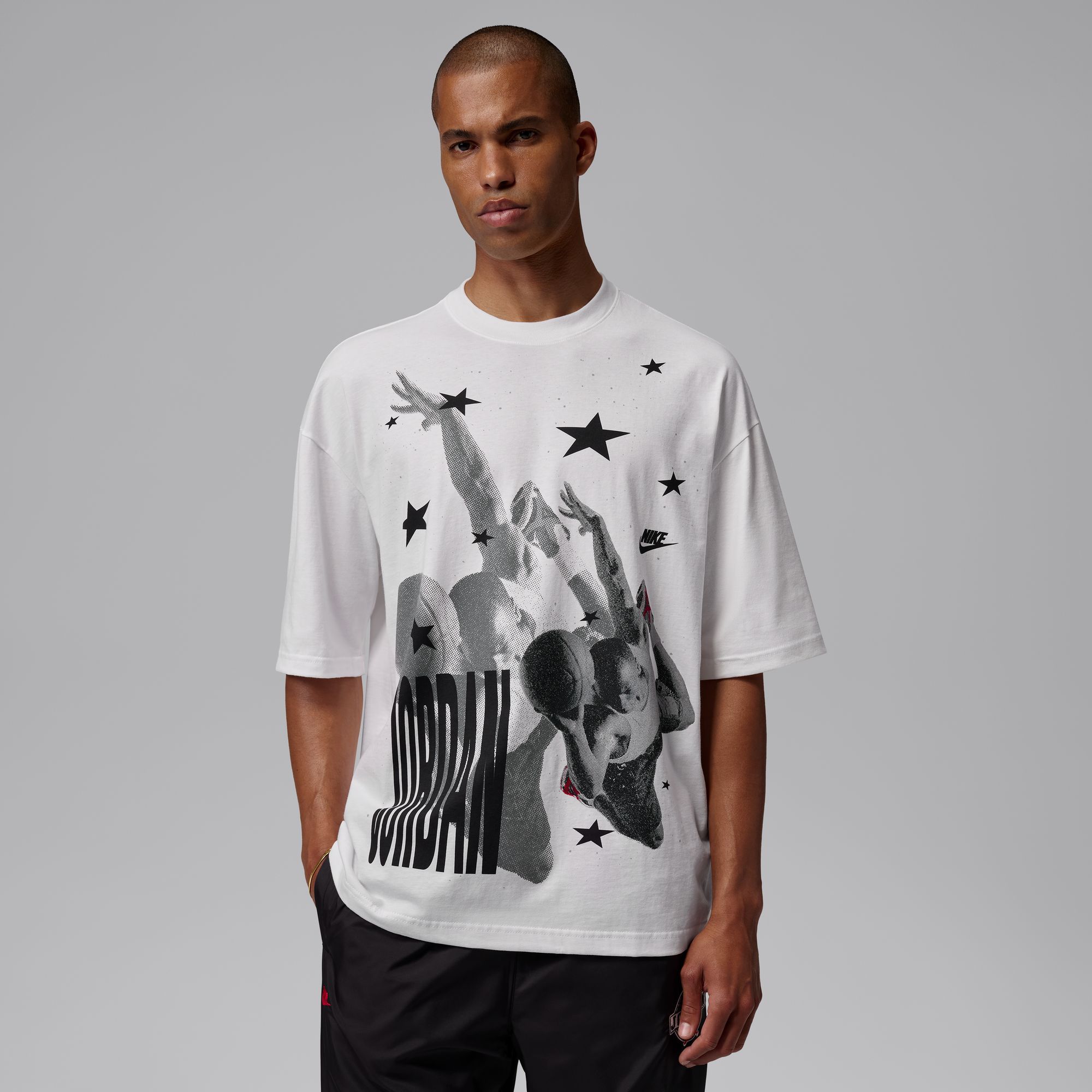 26JORMCASUMJ96VRSZWBW_White_is